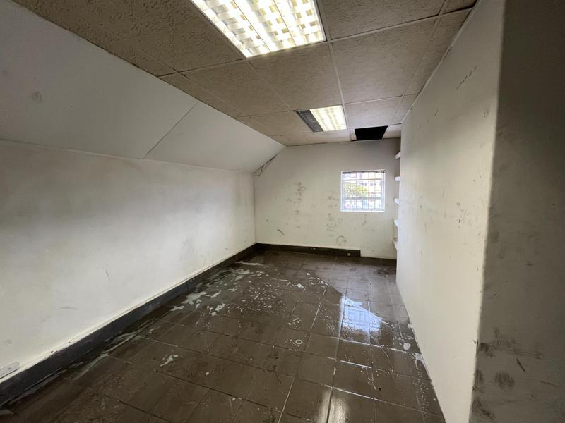 To Let Commercial Property for Rent in Montague Gardens Western Cape